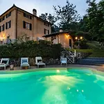 Casolare Dei Colli, Panoramic Private Pool, Lavish Interiors And A Gourmet Kitchen Camaiore