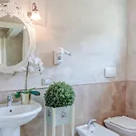 Vila Casolare Dei Colli, Panoramic Private Pool, Lavish Interiors And A Gourmet Kitchen *