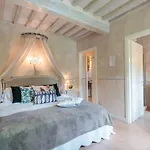 Casolare Dei Colli, Panoramic Private Pool, Lavish Interiors And A Gourmet Kitchen *