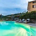 Casolare Dei Colli, Panoramic Private Pool, Lavish Interiors And A Gourmet Kitchen