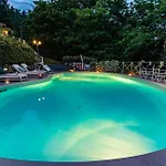 Casolare Dei Colli, Panoramic Private Pool, Lavish Interiors And A Gourmet Kitchen