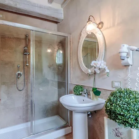 Casolare Dei Colli, Panoramic Private Pool, Lavish Interiors And A Gourmet Kitchen 别墅 卡麦奥雷