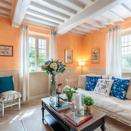 Casolare Dei Colli, Panoramic Private Pool, Lavish Interiors And A Gourmet Kitchen
