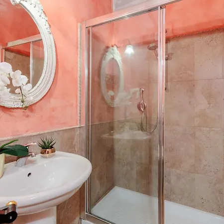 Casolare Dei Colli, Panoramic Private Pool, Lavish Interiors And A Gourmet Kitchen * קמאיורה
