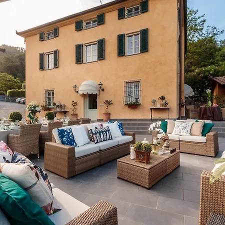 Casolare Dei Colli, Panoramic Private Pool, Lavish Interiors And A Gourmet Kitchen Vila