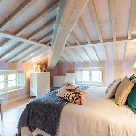 Vila Casolare Dei Colli, Panoramic Private Pool, Lavish Interiors And A Gourmet Kitchen