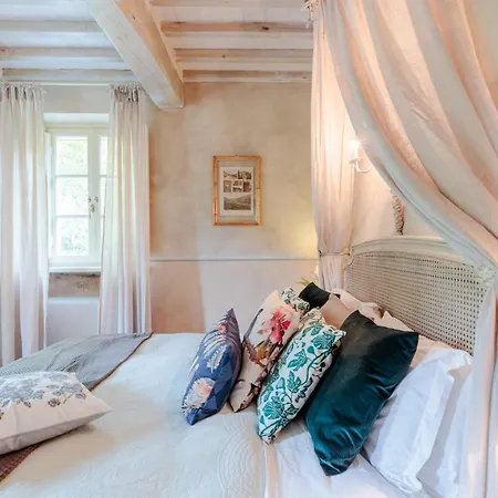 Casolare Dei Colli, Panoramic Private Pool, Lavish Interiors And A Gourmet Kitchen 别墅